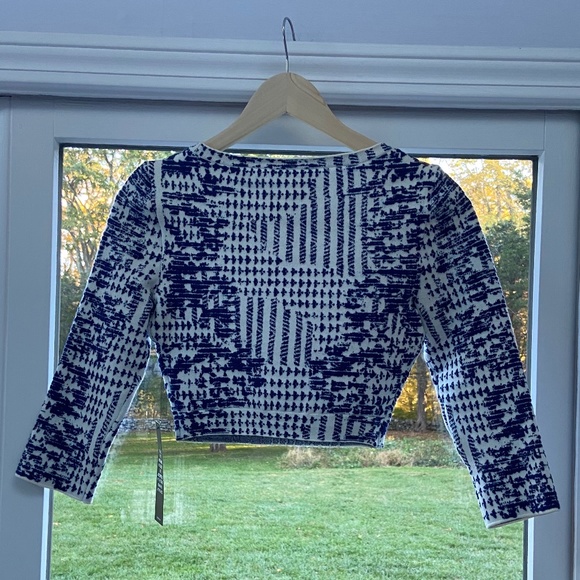 BCBGMaxAzria Miranduh Crop Top, Size Small (NWT) - Picture 4 of 6